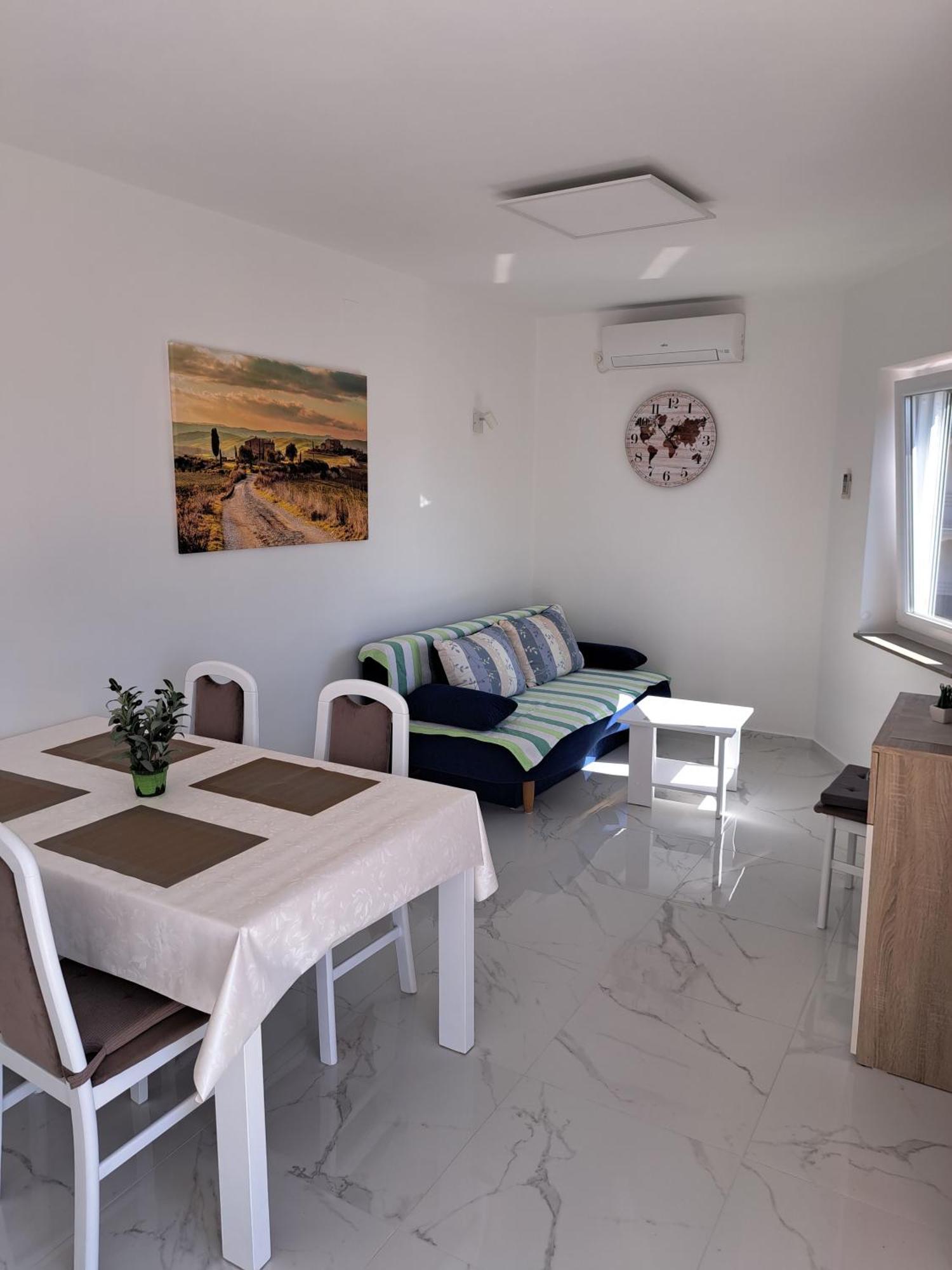 Apartmani Totic Малинська Екстер'єр фото