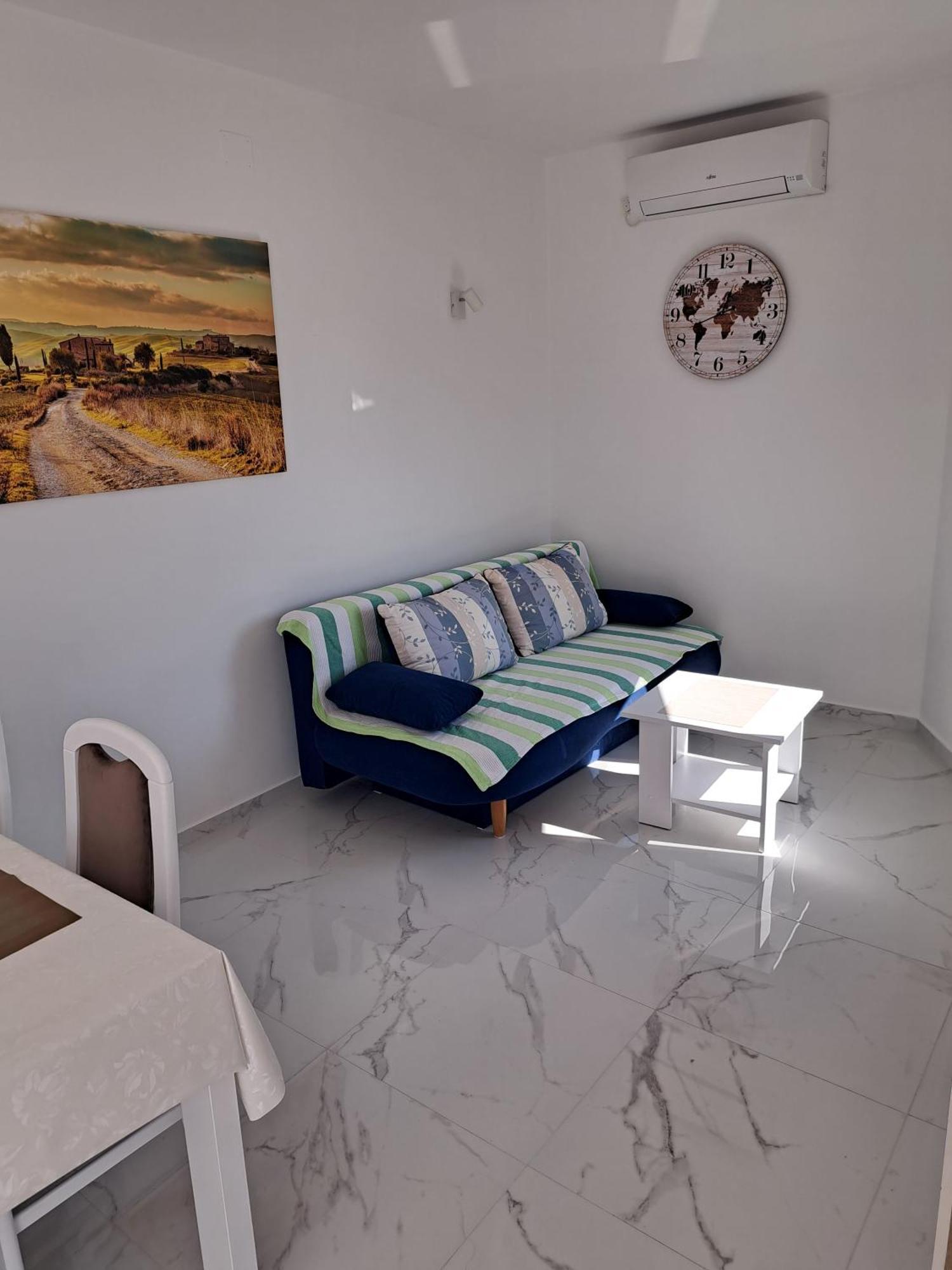 Apartmani Totic Малинська Екстер'єр фото
