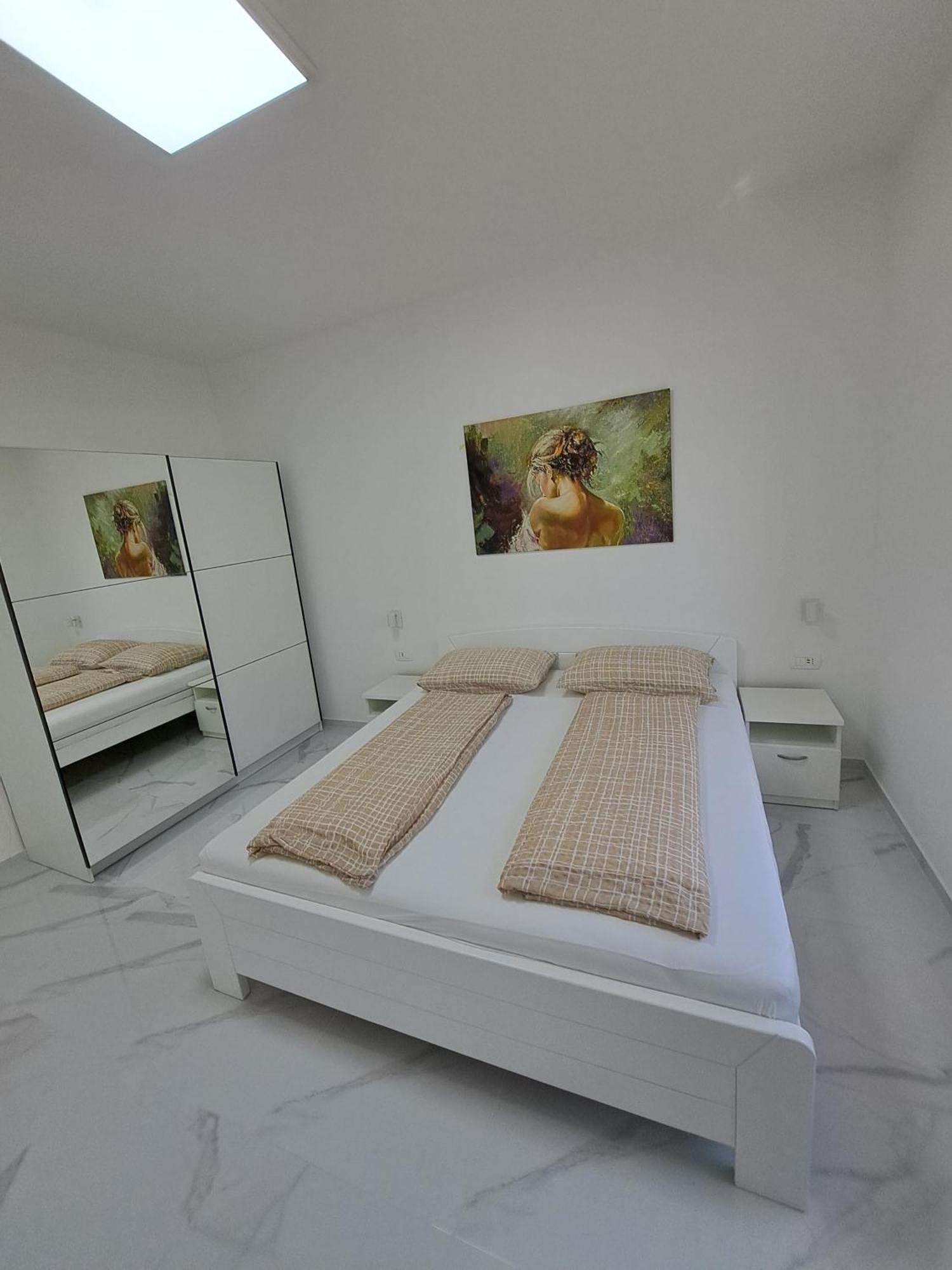 Apartmani Totic Малинська Екстер'єр фото